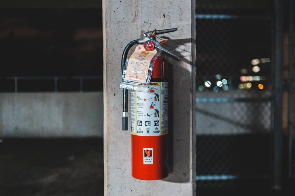 Extintor de incêndio: onde comprar e como escolher o modelo certo para sua segurança 4 Recarga de Extintor